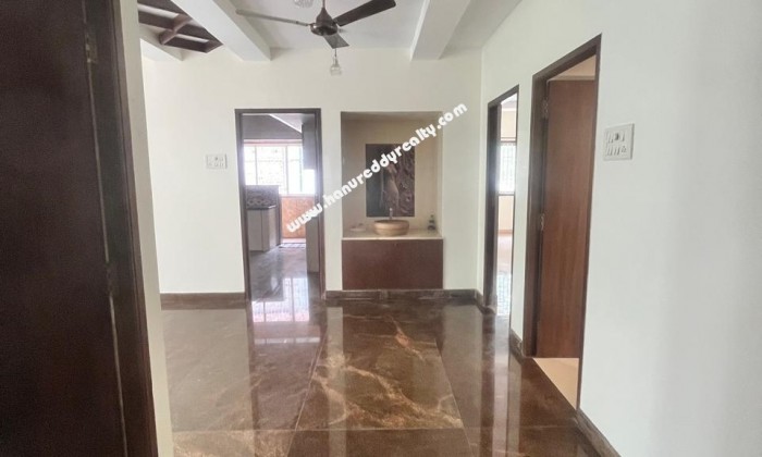 4 BHK Flat for Sale in Kilpauk